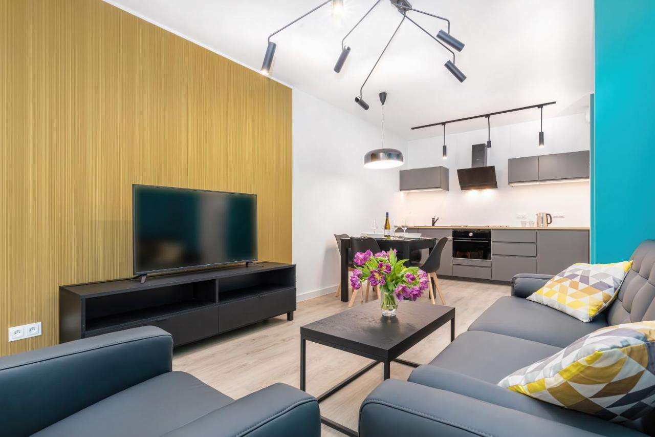 Modern City Center Apartments By Noclegi Renters Poznan Ngoại thất bức ảnh