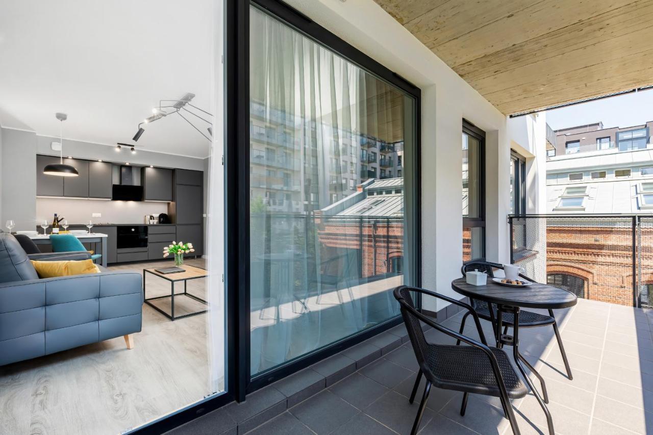 Modern City Center Apartments By Noclegi Renters Poznan Ngoại thất bức ảnh