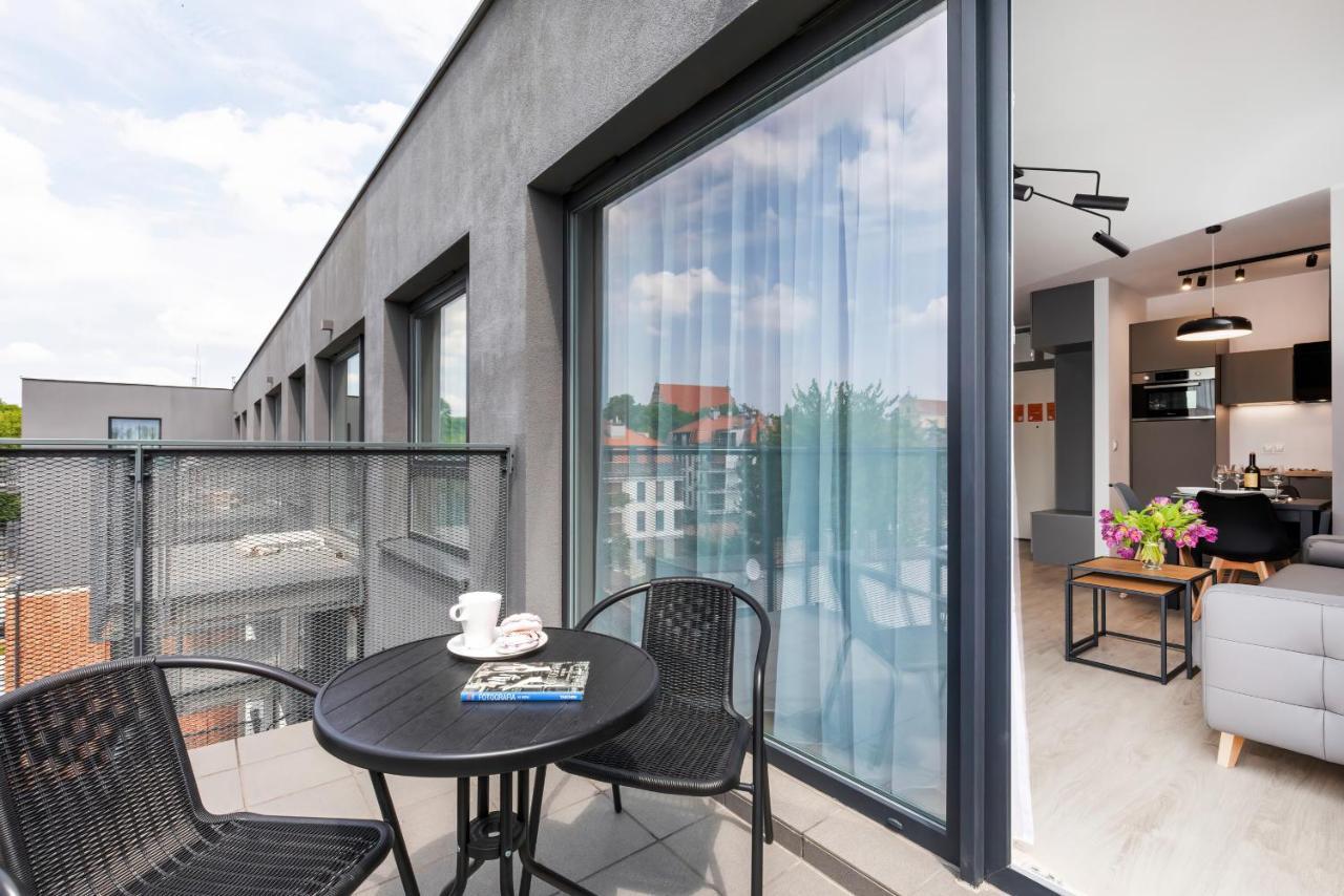 Modern City Center Apartments By Noclegi Renters Poznan Ngoại thất bức ảnh