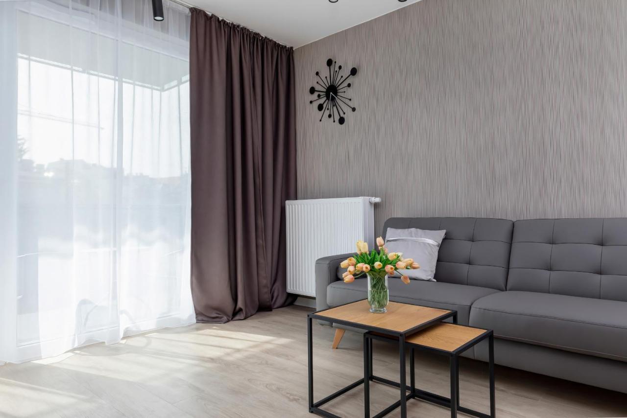 Modern City Center Apartments By Noclegi Renters Poznan Ngoại thất bức ảnh