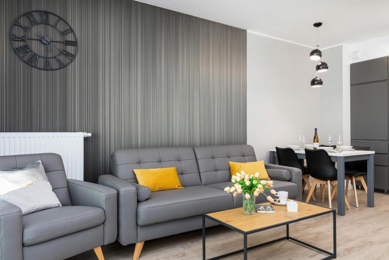 Modern City Center Apartments By Noclegi Renters Poznan Ngoại thất bức ảnh